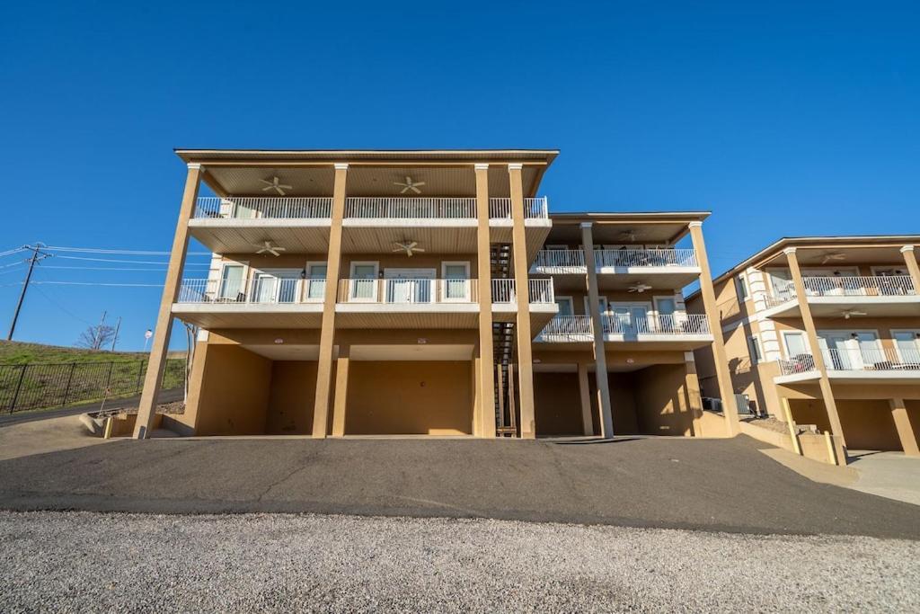 Views!! Luxury Condo W/Gourmet Kitchen, Breathtaking Views Lake Hamilton Exterior photo